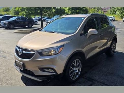Used 2018 Buick Encore Sport Touring w/ Safety Package AWD/4WD image 1