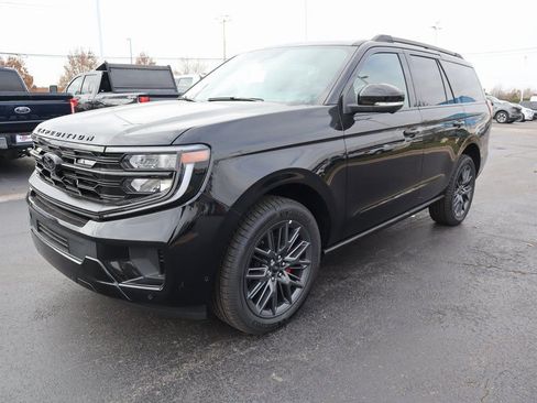 New 2025 Ford Expedition Platinum w/ Stealth Performance Package image 11