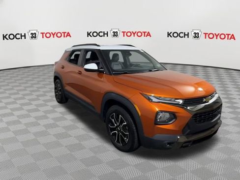 Used 2022 Chevrolet TrailBlazer ACTIV w/ Sun and Liftgate Package image 3