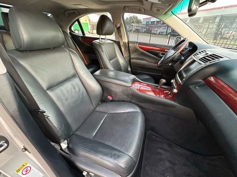 Used 2012 Lexus LS 460 LS 460 Sedan 4D image 13