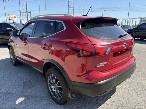 Used 2017 Nissan Rogue Sport SV image 12