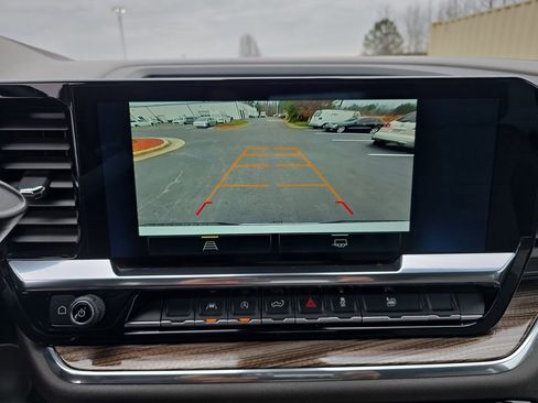 Used 2025 Chevrolet Silverado 1500 LT image 20