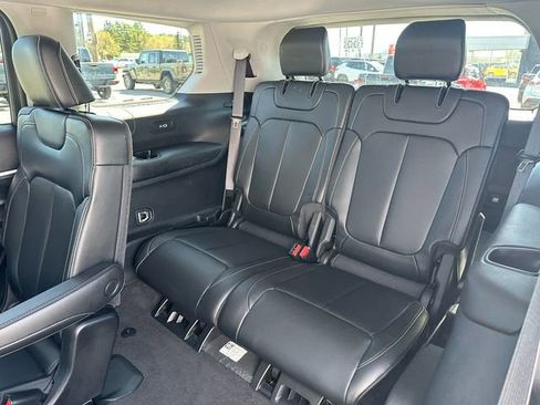 Used 2021 Jeep Grand Cherokee L Limited AWD/4WD image 11