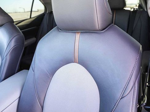 Certified 2020 Toyota Camry XLE image 24