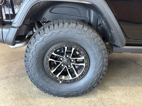 New 2026 Jeep Wrangler Unlimited Rubicon 392 image 17