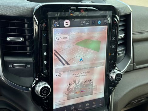 New 2026 RAM 1500 Laramie w/ Laramie Preferred Package AWD/4WD image 10