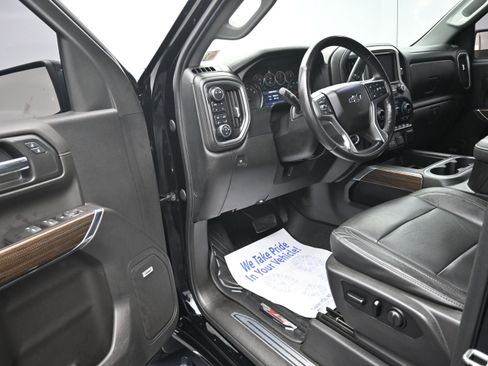 Used 2020 Chevrolet Silverado 1500 LT Trail Boss AWD/4WD image 9