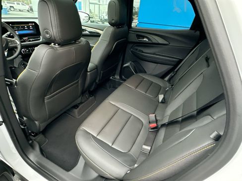 Certified 2025 Chevrolet TrailBlazer ACTIV w/ Convenience Package FWD image 39