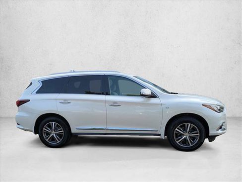 Used 2020 INFINITI QX60 Luxe w/ Essential Package AWD/4WD image 4