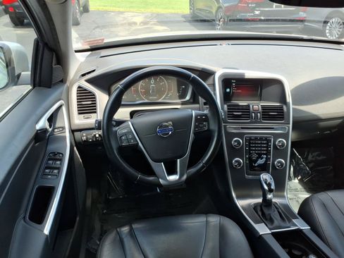 Used 2015 Volvo XC60 T5 AWD/4WD image 13