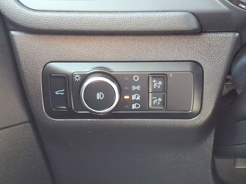 Used 2023 Ford Escape ST-Line Select AWD/4WD image 24