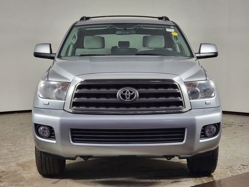 Used 2016 Toyota Sequoia SR5 AWD/4WD image 9