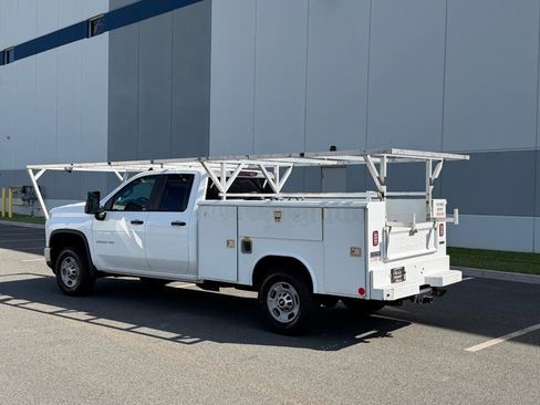 Used 2022 Chevrolet Silverado 2500 W/T w/ WT Convenience Package RWD image 9