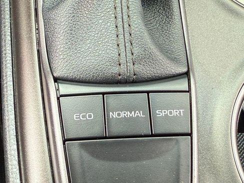 Certified 2024 Toyota Camry SE image 20