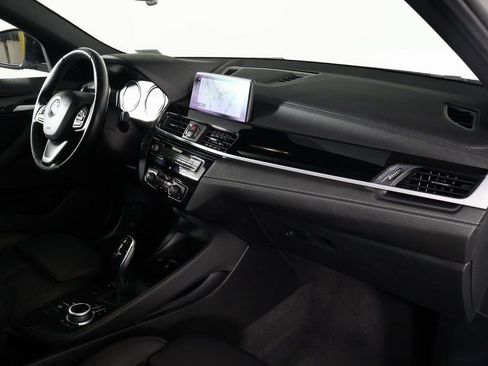 Used 2022 BMW X2 sDrive28i w/ Convenience Package image 9