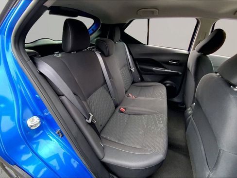 Used 2023 Nissan Kicks SV image 17