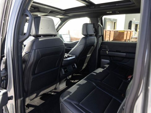 Used 2025 Ford F150 Lariat AWD/4WD image 21