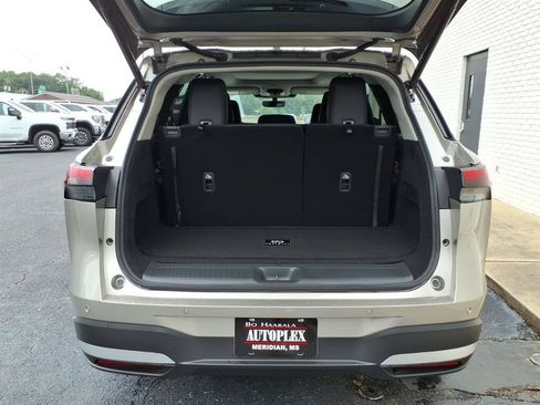 Used 2026 INFINITI QX60 Luxe w/ Cargo Package FWD image 5
