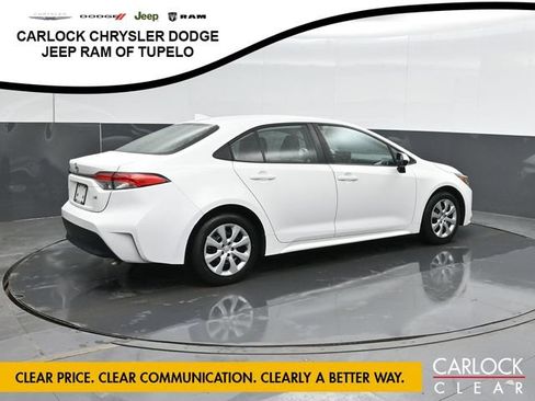 Used 2024 Toyota Corolla LE FWD image 3