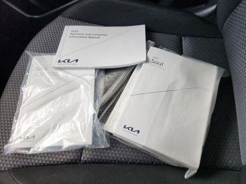 Used 2022 Kia Soul LX w/ Technology Package image 37