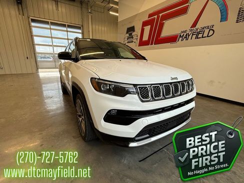 Used 2023 Jeep Compass Limited w/ Elite Group image 1