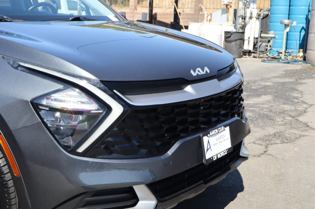 Used 2023 Kia Sportage EX AWD/4WD image 9