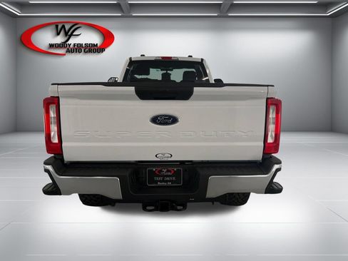 Used 2024 Ford F350 XLT w/ FX4 Off-Road Package AWD/4WD image 7
