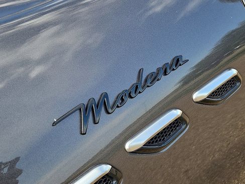 Used 2023 Maserati Grecale Modena AWD/4WD image 11