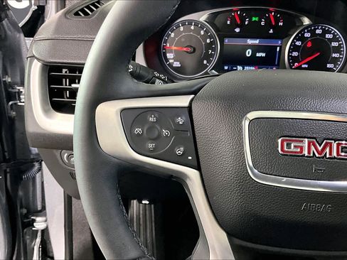 Used 2023 GMC Terrain SLT w/ LPO, Cargo Package image 23