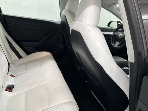 Used 2023 Tesla Model 3 Standard Range RWD image 25
