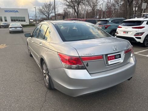 Used 2011 Honda Accord EX-L image 17