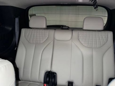 Used 2024 Hyundai Palisade Limited AWD/4WD image 21