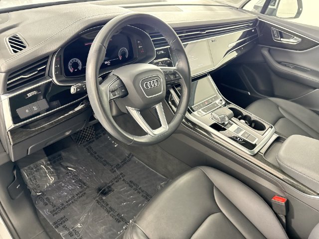 Used 2023 Audi Q7 2.0T Premium Plus w/ Premium Plus Package AWD/4WD image 25