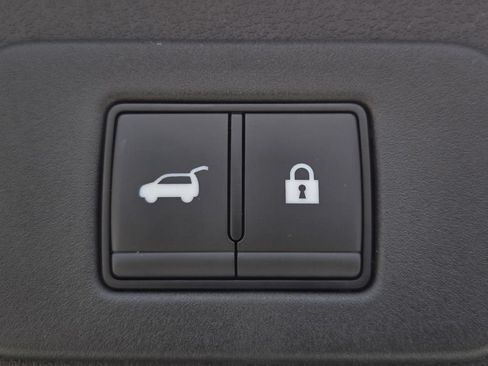 New 2026 Nissan Leaf Platinum+ FWD image 12