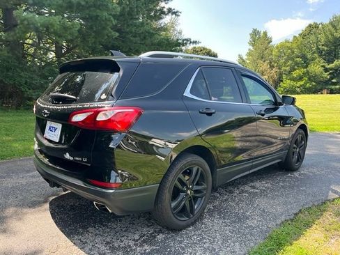 Used 2020 Chevrolet Equinox LT w/ Midnight Edition AWD/4WD image 3