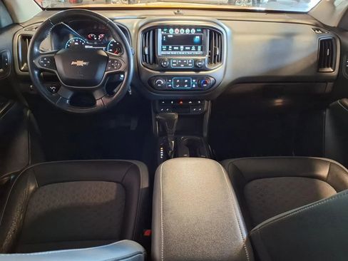 Used 2018 Chevrolet Colorado Z71 image 15