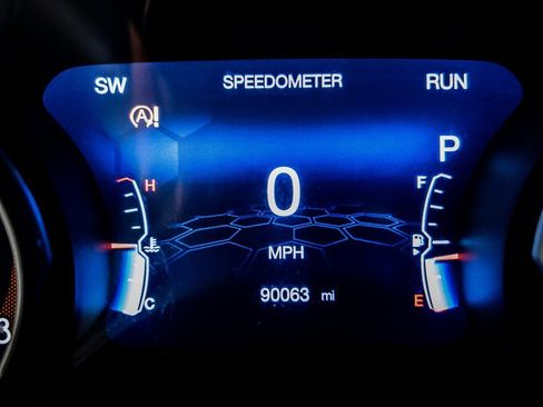 Used 2018 Jeep Compass Latitude w/ Popular Equipment Group image 26