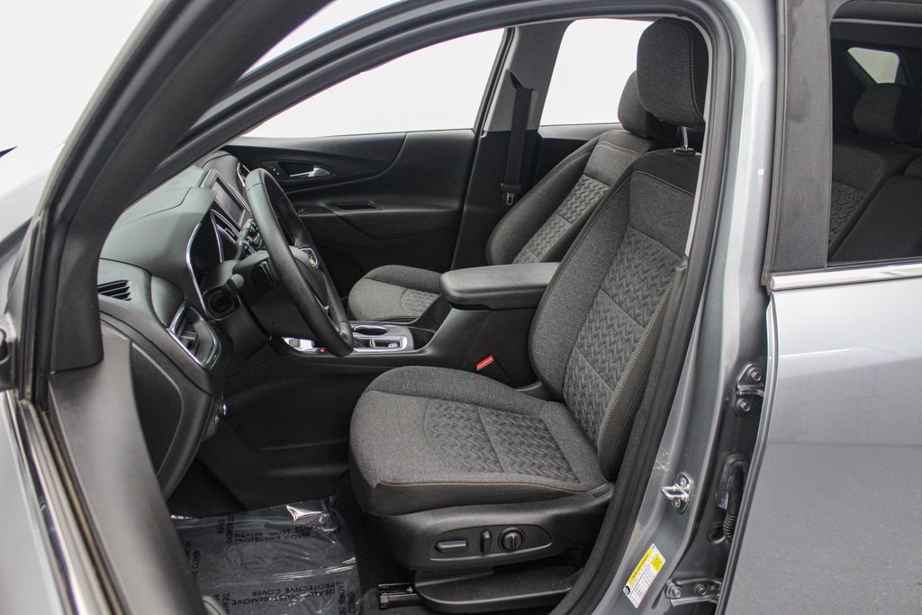 Used 2023 Chevrolet Equinox LT AWD/4WD image 20