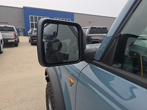 Used 2022 Ford Bronco Badlands AWD/4WD image 6