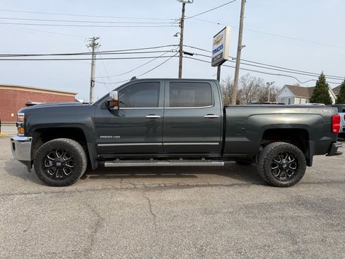 Used 2017 Chevrolet Silverado 2500 LTZ w/ Duramax Plus Package image 5