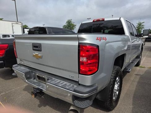 Used 2019 Chevrolet Silverado 2500 LTZ w/ Duramax Plus Package AWD/4WD image 12