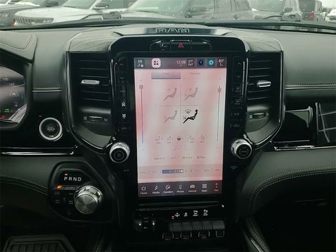 Used 2025 RAM 1500 Limited image 32