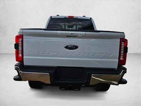 New 2026 Ford F250 Lariat w/ Lariat Premium Package image 8