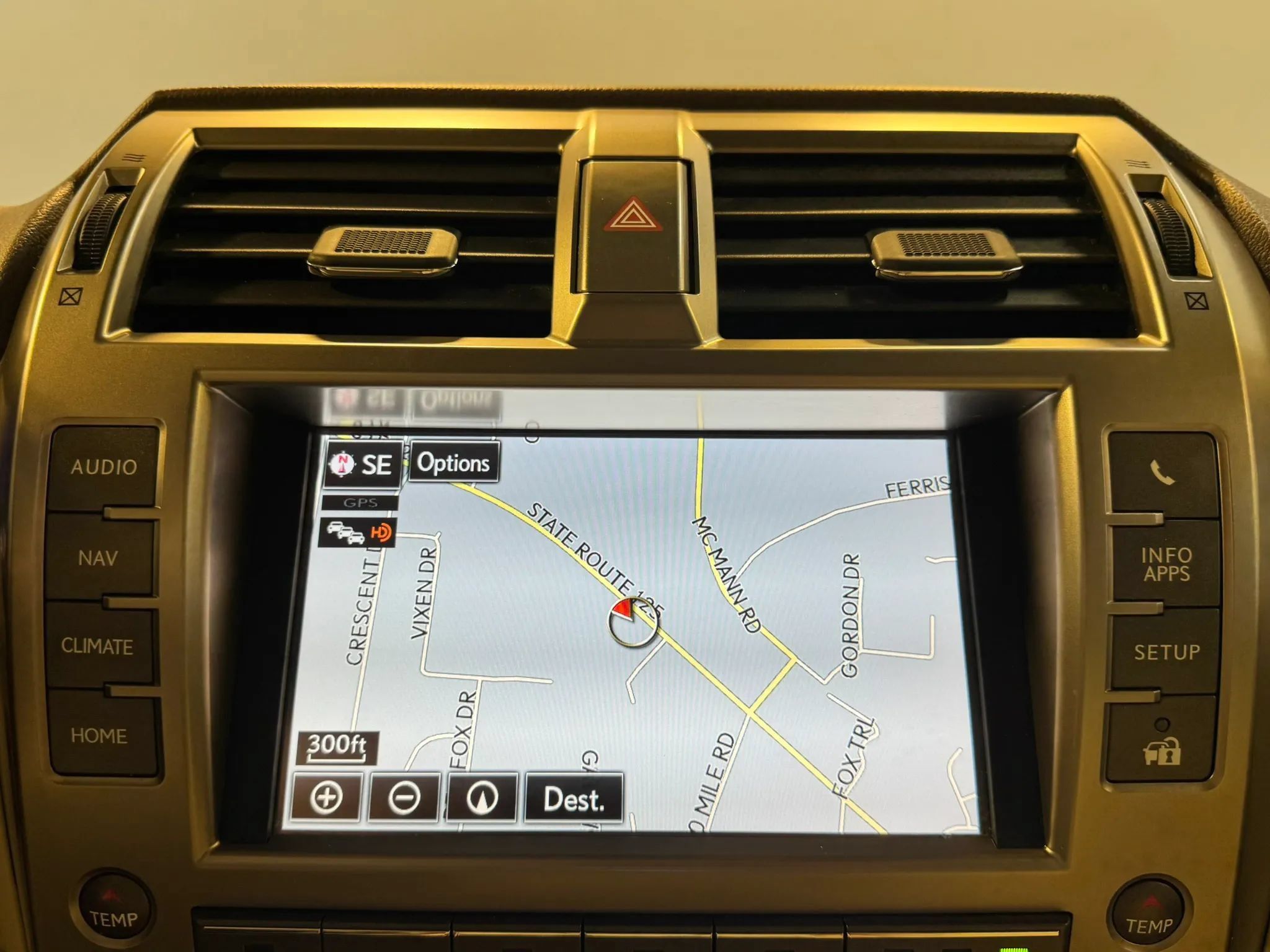 Used 2015 Lexus GX 460 w/ Premium Package AWD/4WD image 15