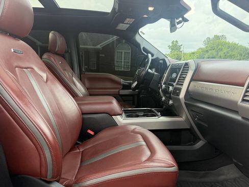 Used 2021 Ford F250 Platinum AWD/4WD image 46