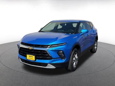 Used 2026 Chevrolet Blazer LT AWD/4WD image 7