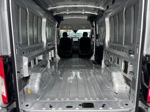 New 2026 Ford Transit 150 148 Medium Roof AWD image 17