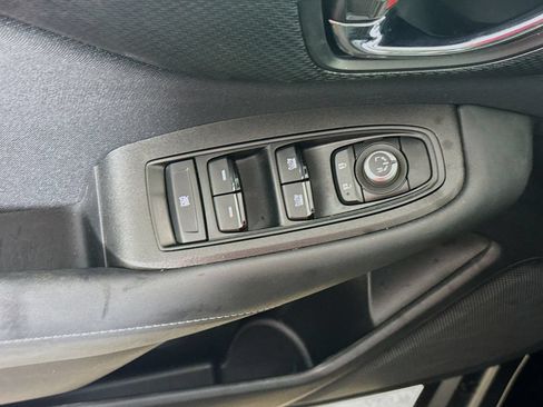 Used 2023 Subaru Outback Premium AWD/4WD image 18