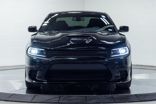 Used 2023 Dodge Charger R/T w/ Blacktop Package RWD image 5