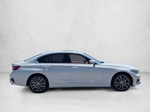 Used 2019 BMW 330i Sedan RWD image 4